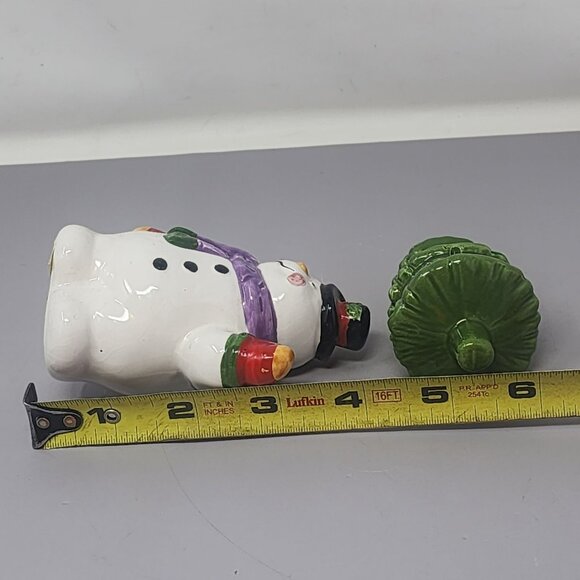 Vintage Enesco Snowman & Christmas Tree‎ Ceramic Salt & Pepper Shakers - Picture 9 of 10